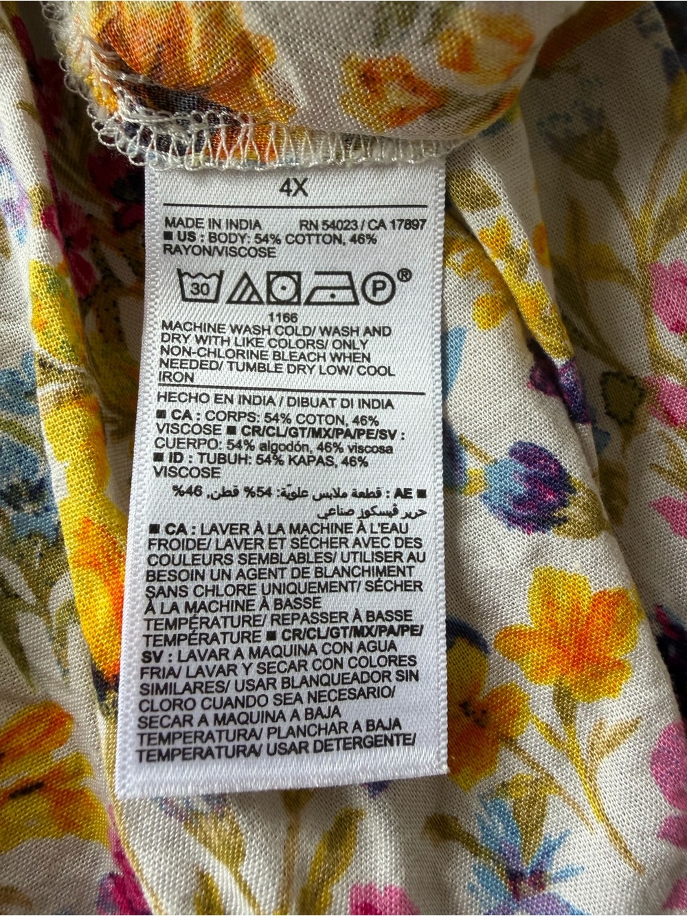 Old Navy Tiered Floral Print Maxi Skirt W/Pockets. Size 4X - Picture 5 of 9